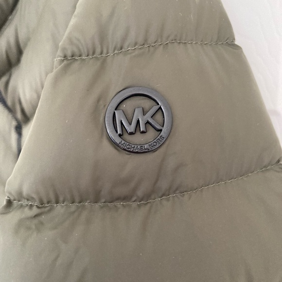 Michael Kors Packable Puffer Coat - Picture 4 of 4